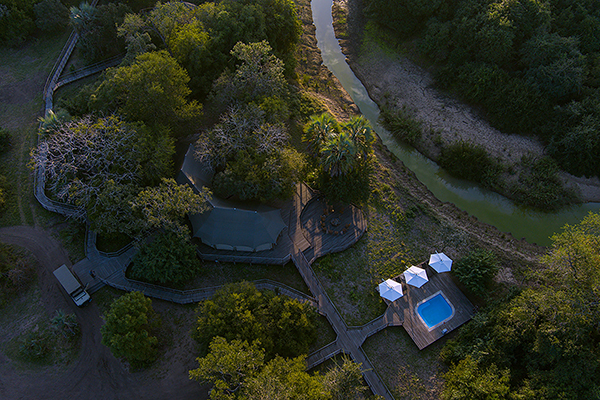 Muzimu Lodge